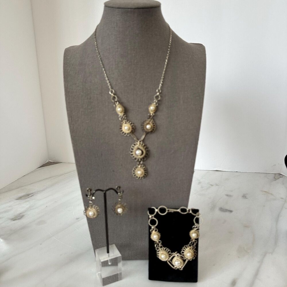 1930s Style Faux Pearl Silver Wire Work Filigree Necklace Bracelet Earrings Set
